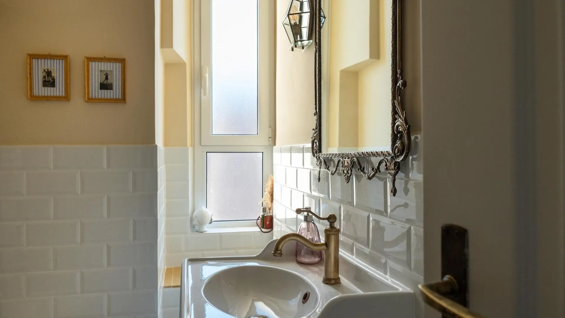 Casa Storica Anni '30: Da Fedro E Bianca Apartment Rome