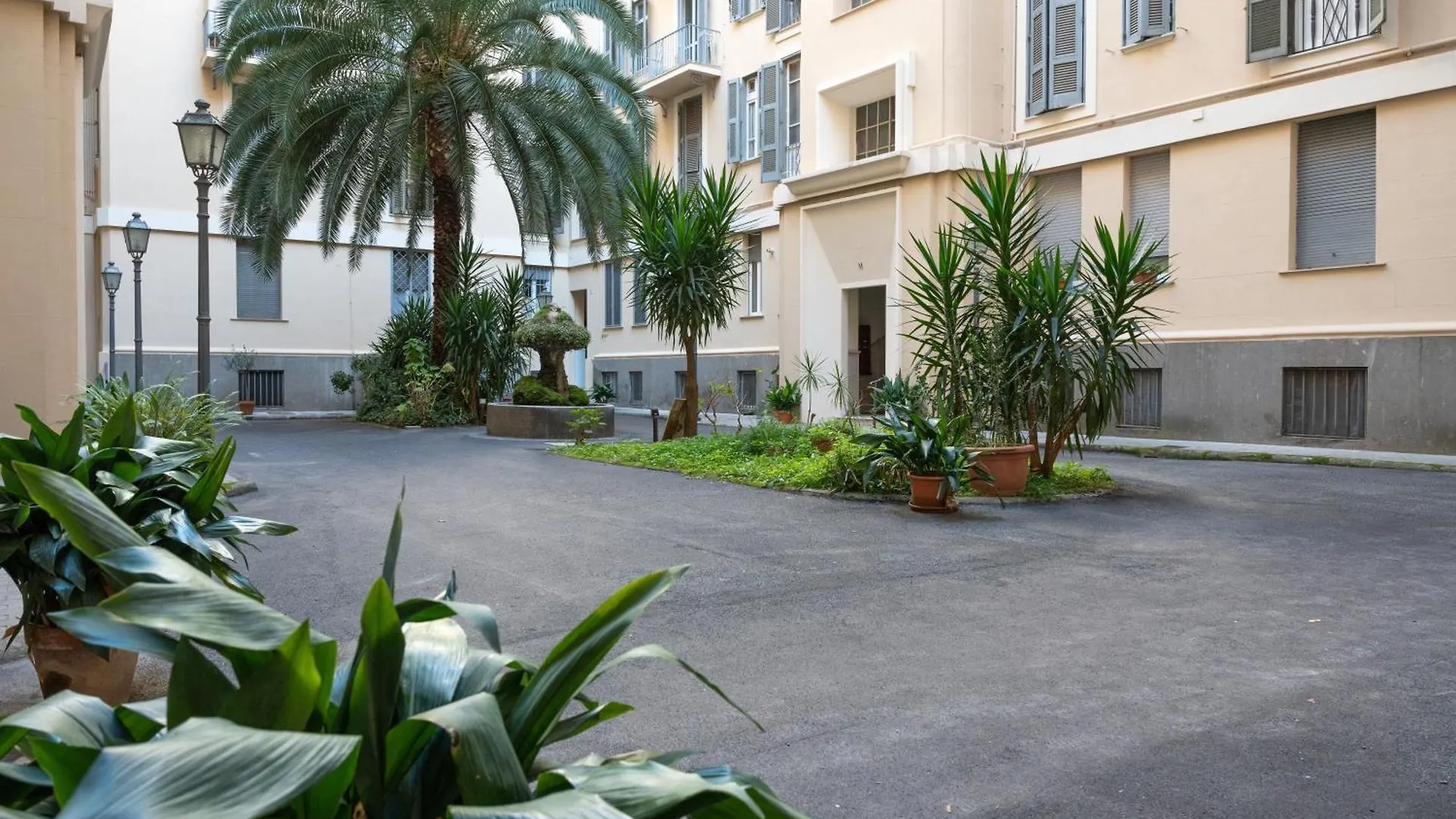 Casa Storica Anni '30: Da Fedro E Bianca Apartment Rome
